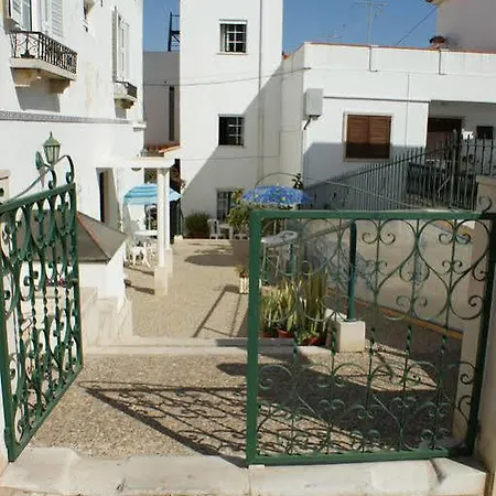 Vila Emilia