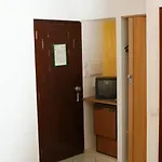 Ξενοδοχείο Vila Emilia *