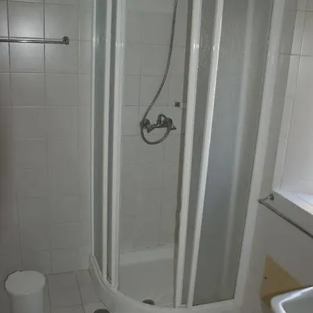 Vila Emilia Ξενοδοχείο Αλμπουφέιρα