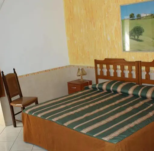 Vila Emilia * 阿尔布费拉